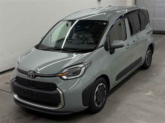 2023 Toyota Sienta Z auction photo 4