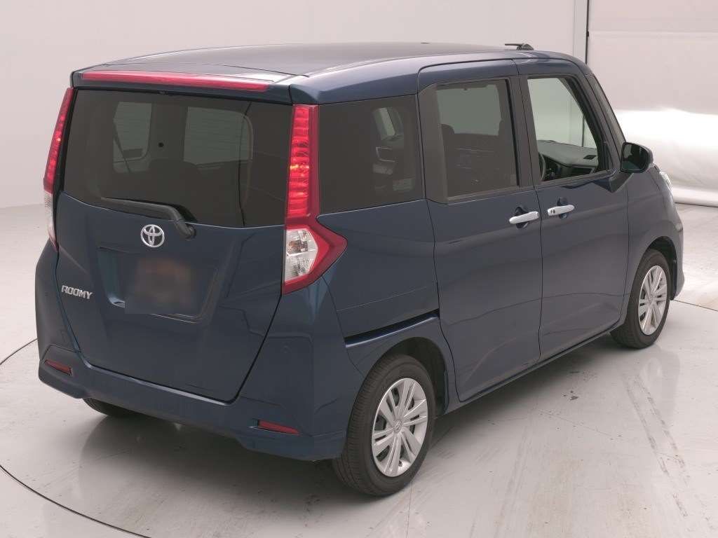 2022 Toyota Roomy G auction photo 2