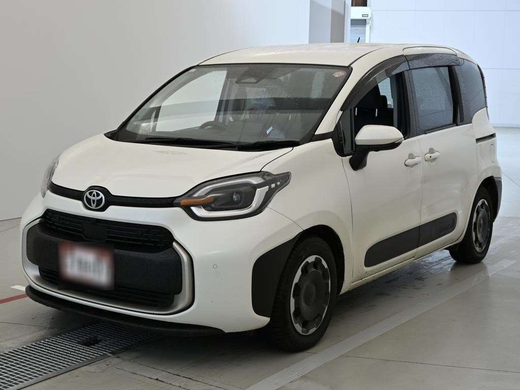 Japan Auction Vehicles 14 2023 Toyota Sienta Hybrid Z auction photo