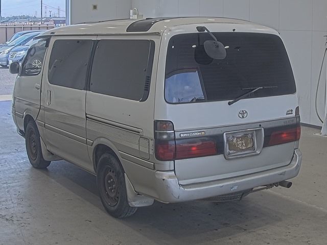 1999 Toyota Hiace auction photo 2