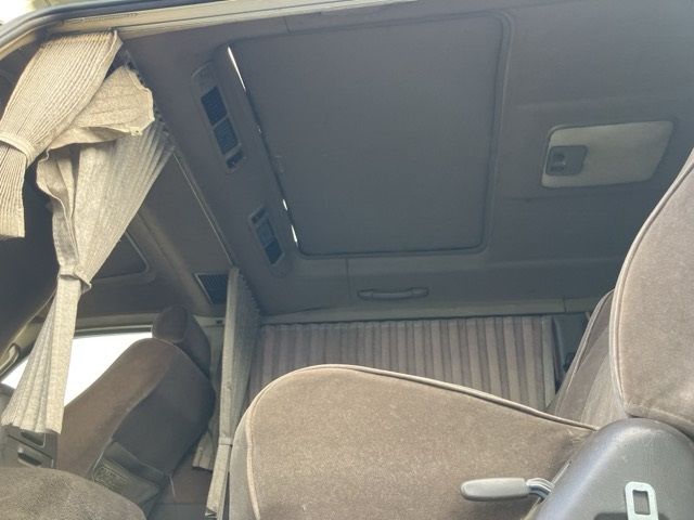 1999 Toyota Hiace auction photo 10