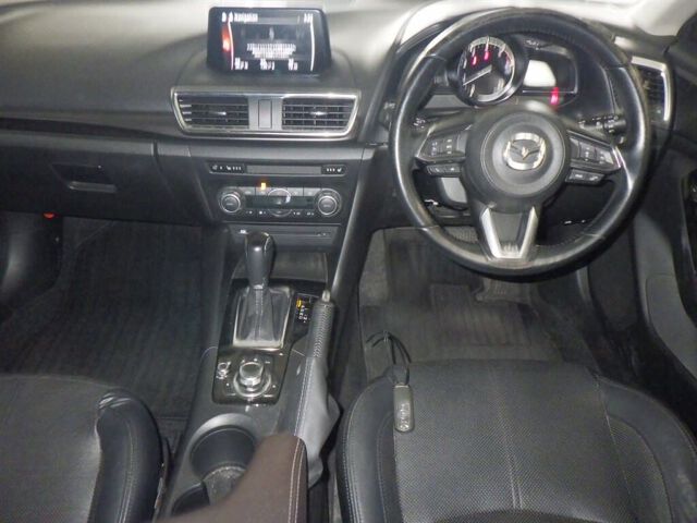 2018 Mazda アクセラスポーツ 15XD L Package auction photo 3