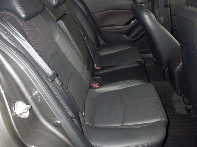 2018 Mazda アクセラスポーツ 15XD L Package auction photo 6
