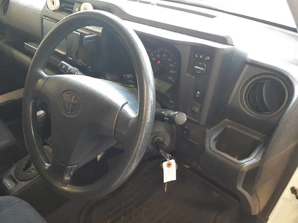 2021 Toyota Probox GL auction photo 9