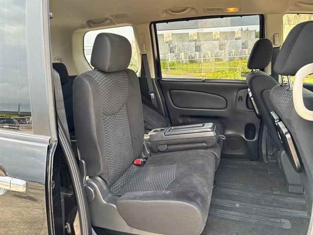 2012 Nissan Serena 20X auction photo 7