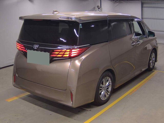 2024 Toyota Alphard Z 4WD auction photo 5