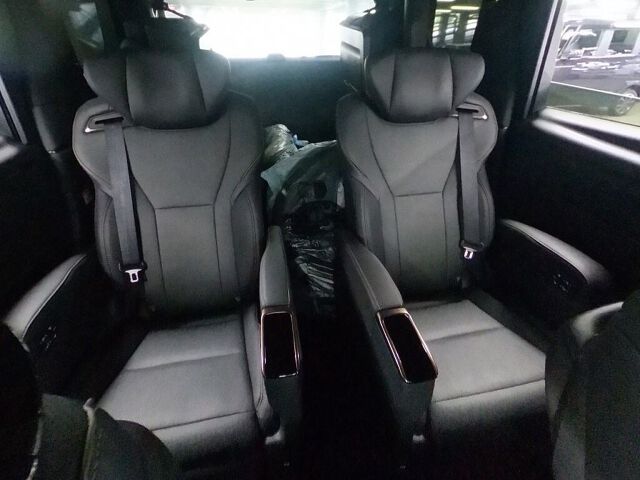 2024 Toyota Alphard Z 4WD auction photo 6