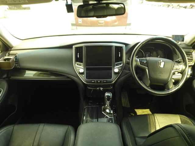 2013 Toyota Crown ハイブリッドアスリートS auction photo 8