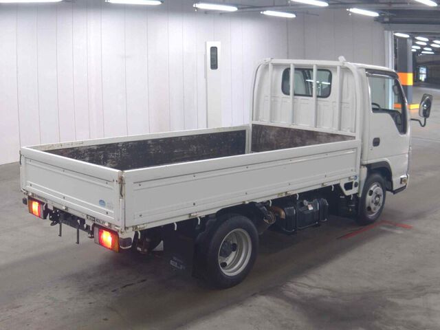 2012 Isuzu Elf auction photo 5