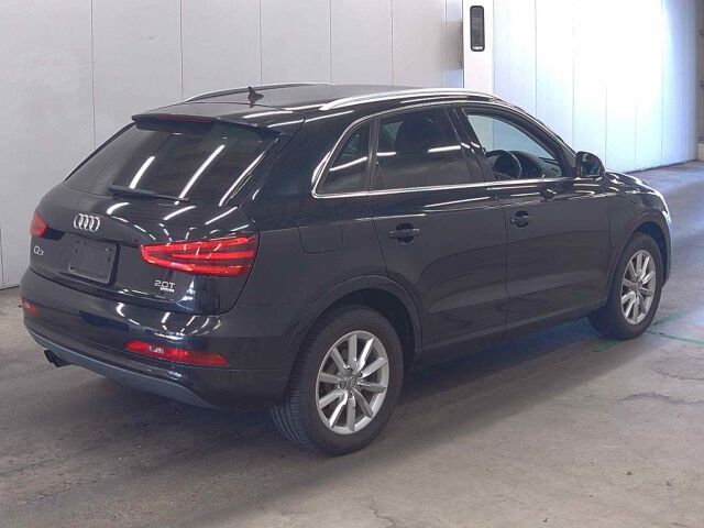 2014 Audi Q3 2.0TFSIクワ170P 4WD auction photo 5