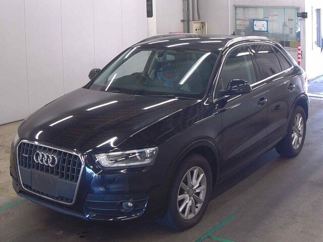 2014 Audi Q3 2.0TFSIクワ170P 4WD auction photo 4