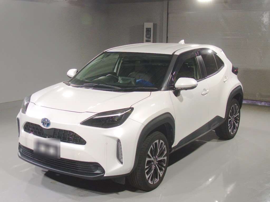 Japan Auction Vehicles 4 2021 Toyota Yaris Cross ハイブリッドZ auction photo