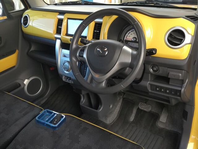 2017 Mazda フレアクロスオーバー XT 4WD auction photo 3