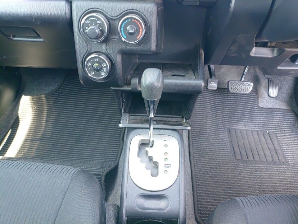 2021 Toyota Probox auction photo 12
