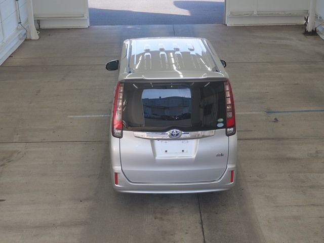 2016 Toyota Noah G auction photo 3