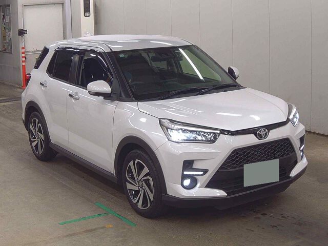 Japan Auction Vehicles 8 2023 Toyota Raize Z auction photo