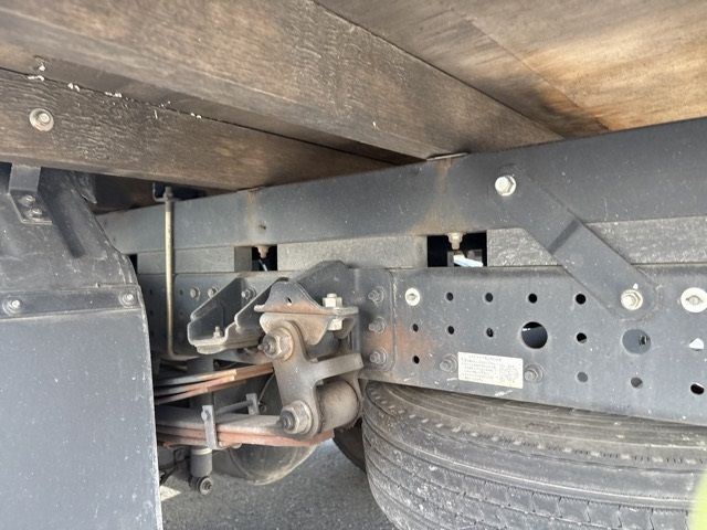 2020 Mitsubishi Fuso Canter Flat crane, 4-tier auction photo 14