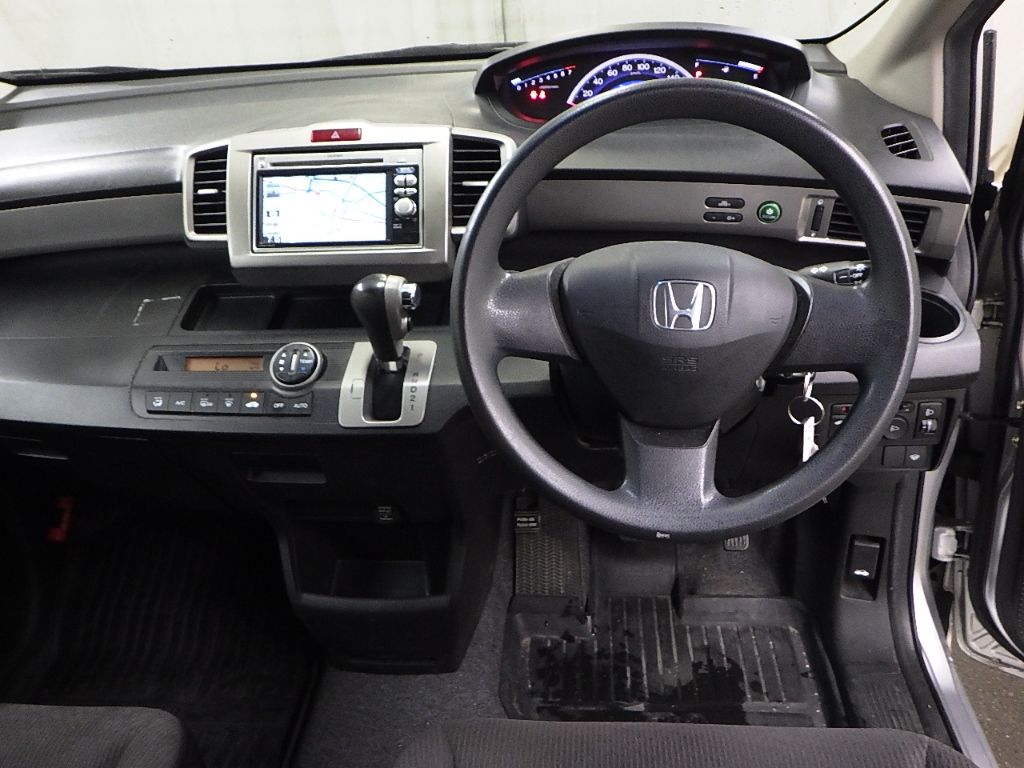 2011 Honda Freed 4WD FLEX auction photo 3
