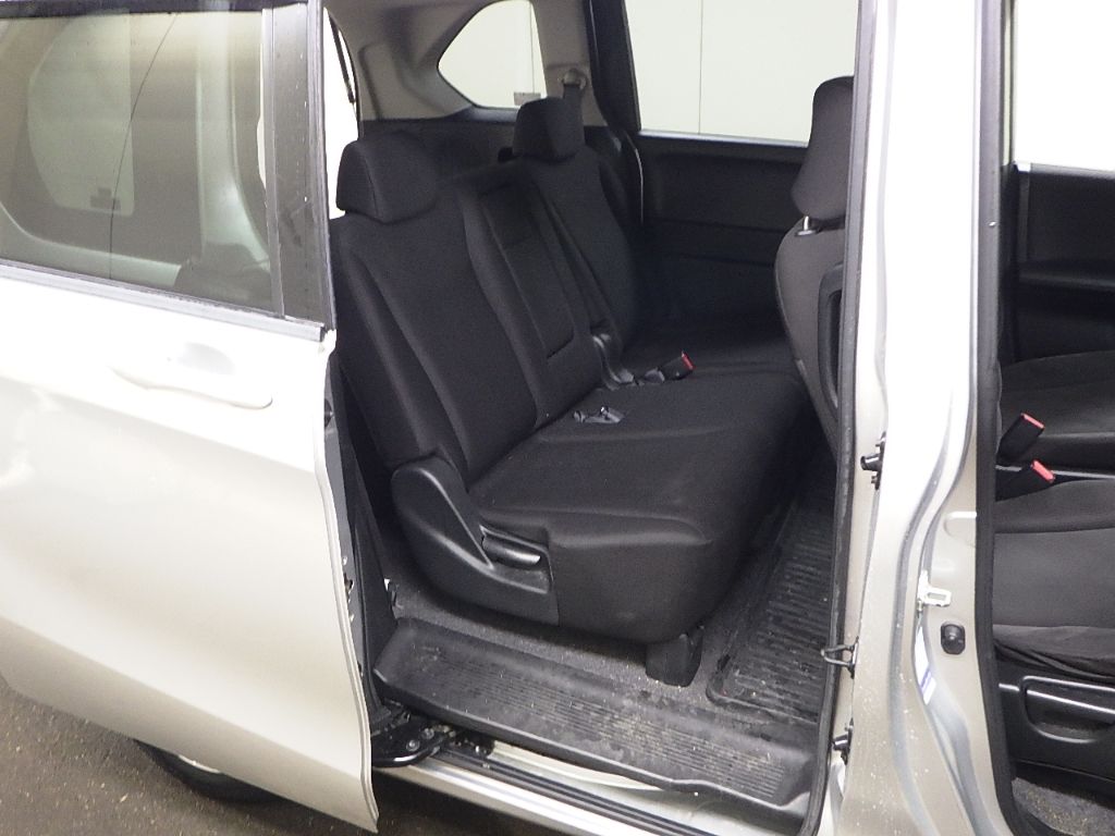 2011 Honda Freed 4WD FLEX auction photo 7