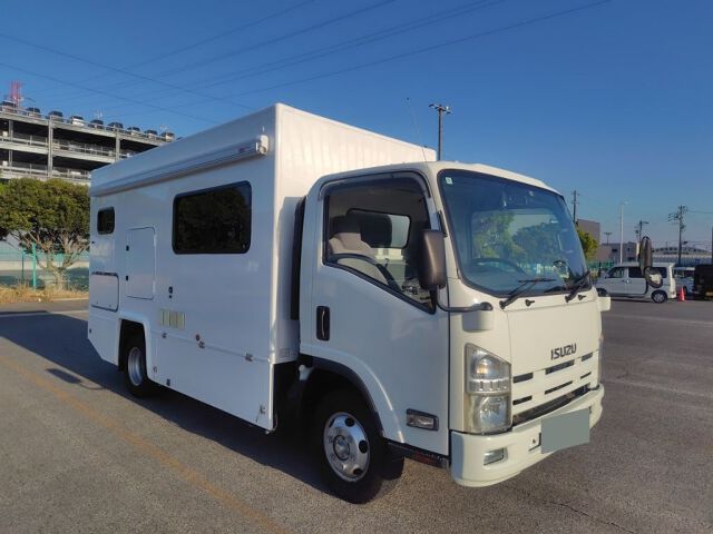 Japan Auction Vehicles 8 2009 Isuzu Elf キャンピング 4WD auction photo
