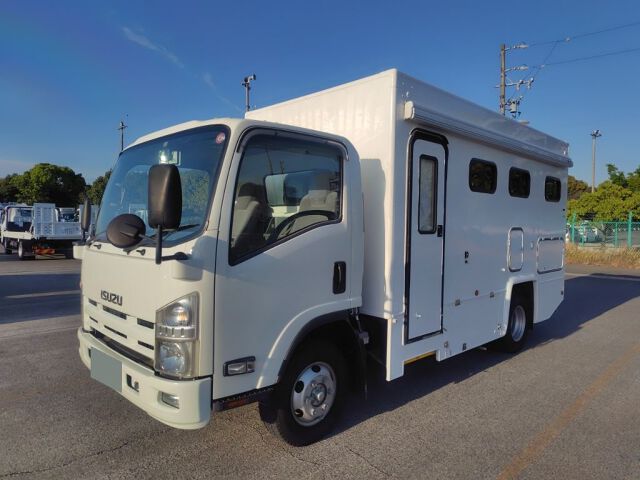 2009 Isuzu Elf キャンピング 4WD auction photo 4