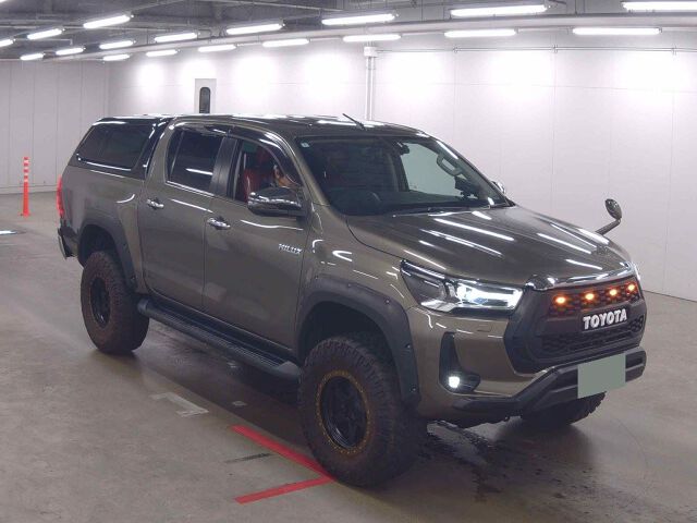 Japan Auction Vehicles 8 2021 Toyota Hilux Z 4WD auction photo