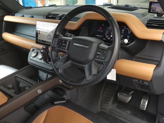 2023 Land Rover ディフェンダー 110 x D300 4WD auction photo 3