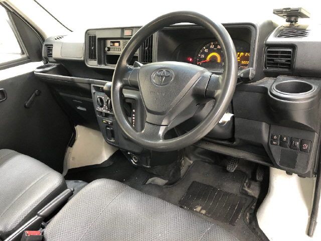 2021 Toyota ピクシス スペシャルHR SA III auction photo 6