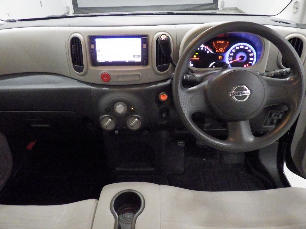 2011 Nissan Cube 15X FOUR Mセレクション auction photo 3