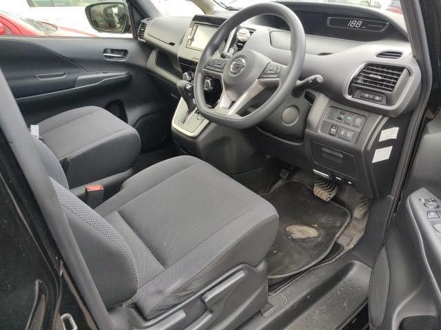2018 Nissan Serena 4WD X Vセレクション auction photo 3
