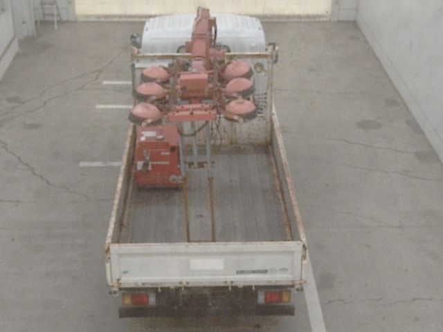 2012 Isuzu Elf auction photo 3