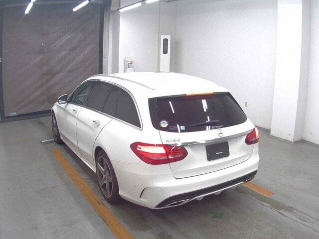 2015 Mercedes-Benz C-Class Station Wagon C180 Sport auction photo 2