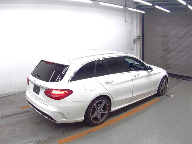 2015 Mercedes-Benz C-Class Station Wagon C180 Sport auction photo 5
