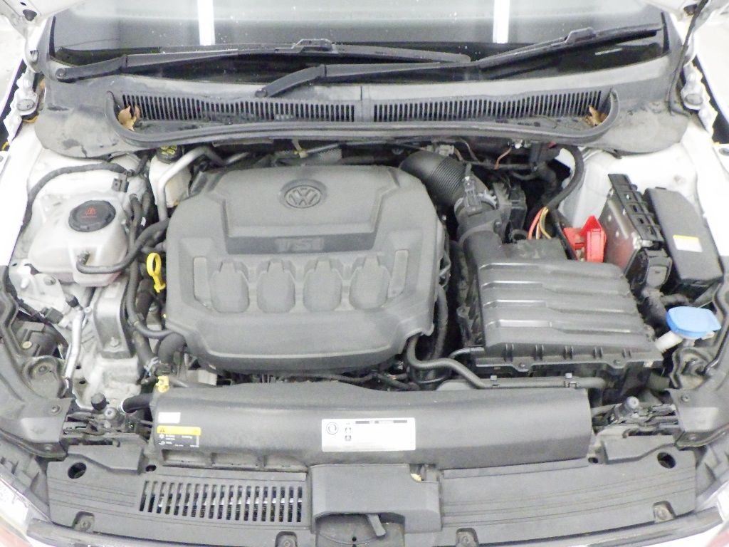 2018 Volkswagen ポロ 5HB GTI auction photo 12