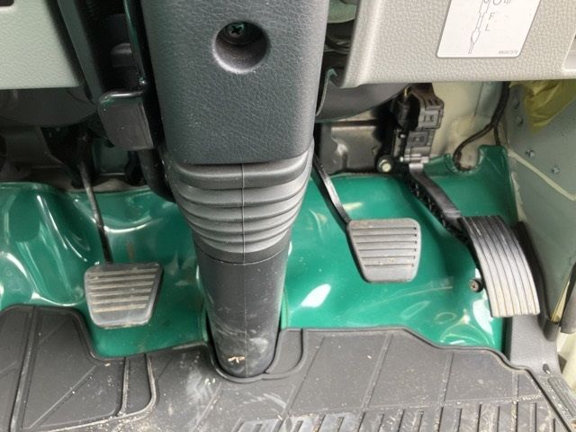 2018 Mitsubishi Fuso Canter Hira auction photo 4