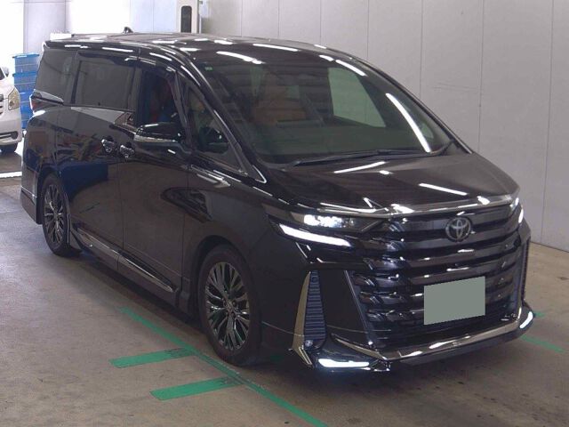 2025 Toyota Vellfire Z Premier Japan auction vehicle
