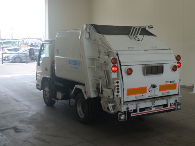2012 Isuzu Elf auction photo 2