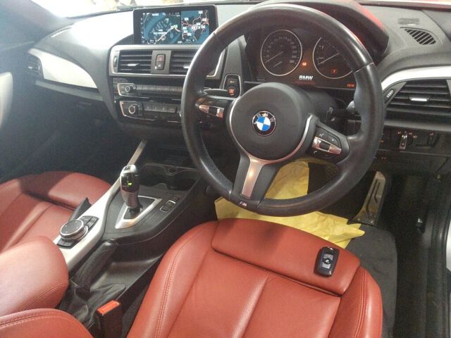 2016 BMW 1 Series 118D M Sport auction photo 3