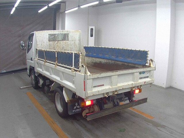 2020 Mitsubishi Fuso Canter Zenteisho Dump auction photo 2