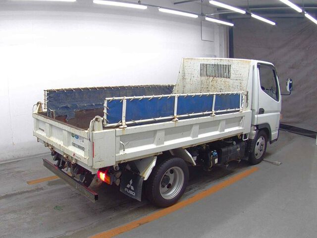 2020 Mitsubishi Fuso Canter Zenteisho Dump auction photo 5