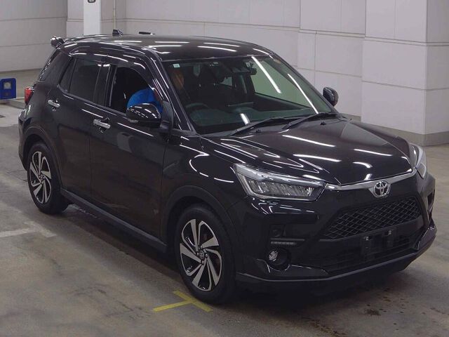 2023 Toyota Raize Z 4WD Japan auction vehicle