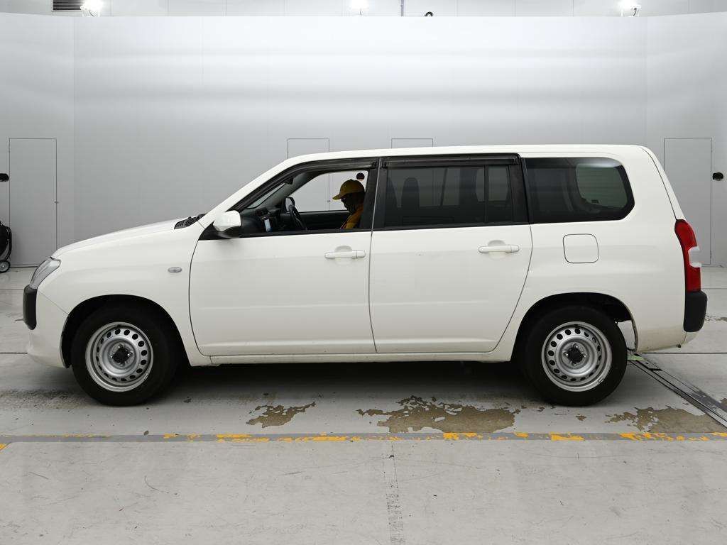 2021 Toyota Probox GL auction photo 4