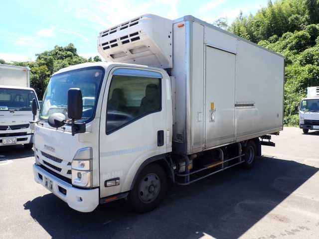 Japan Auction Vehicles 14 2021 Isuzu Elf 2.95t refrigerated/freezer truck, 3°C auction photo