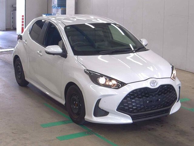 Japan Auction Vehicles 8 2025 Toyota Yaris X auction photo