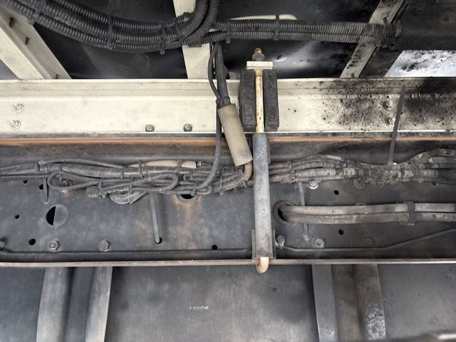 2015 Nissan Diesel コンドル Aluminum Wing auction photo 12