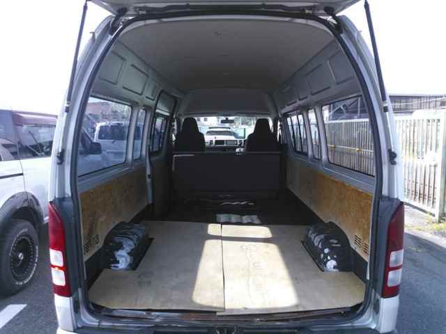 2013 Toyota Regius Ace 4WD Super Long DX auction photo 9