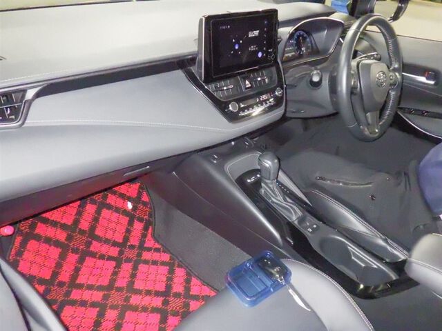 2023 Toyota Corolla Touring ハイブリッドWXB auction photo 3
