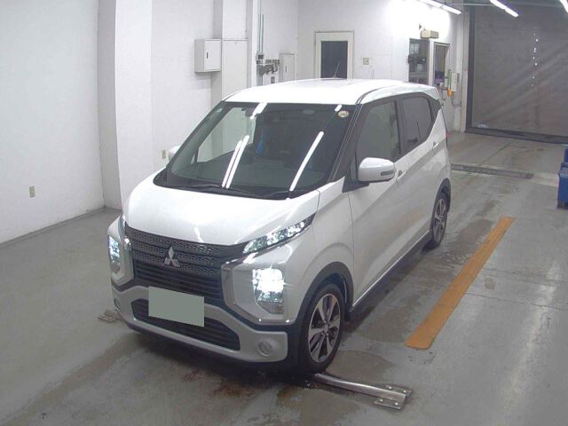 2022 Mitsubishi eKクロス G Plus Edition auction photo 4