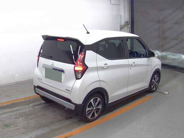 2022 Mitsubishi eKクロス G Plus Edition auction photo 5