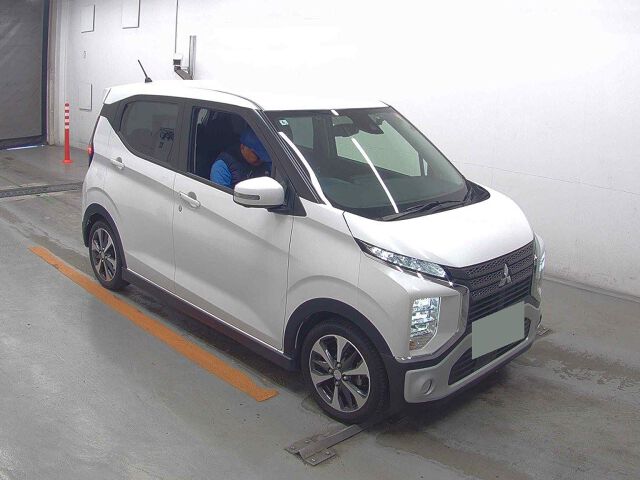 2022 Mitsubishi eKクロス G Plus Edition Japan auction vehicle